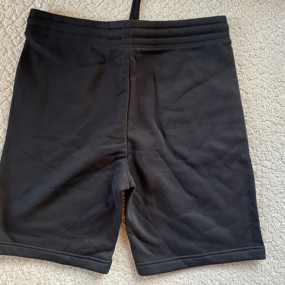 Men’s gap black jogging shorts - Picture 3 of 4